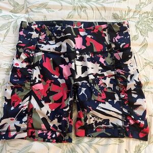 EUC Lululemon Speed Track Short 6” Pop Cut Boom Juice Multi Size 6 Run Gym